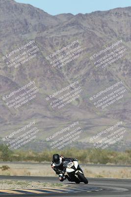 media/Nov-01-2025-CVMA (Sat) [[fc0f7531b8]]/Race 8-Supersport Middleweight/